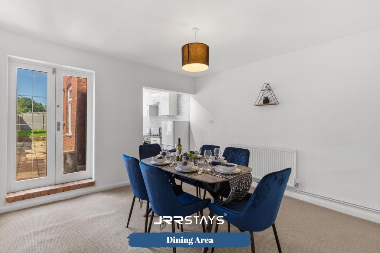 Nuneaton - Ideal 3 Bedroom, Wi-Fi Parking, Sleeps 6 - Jrr Stays المظهر الخارجي الصورة